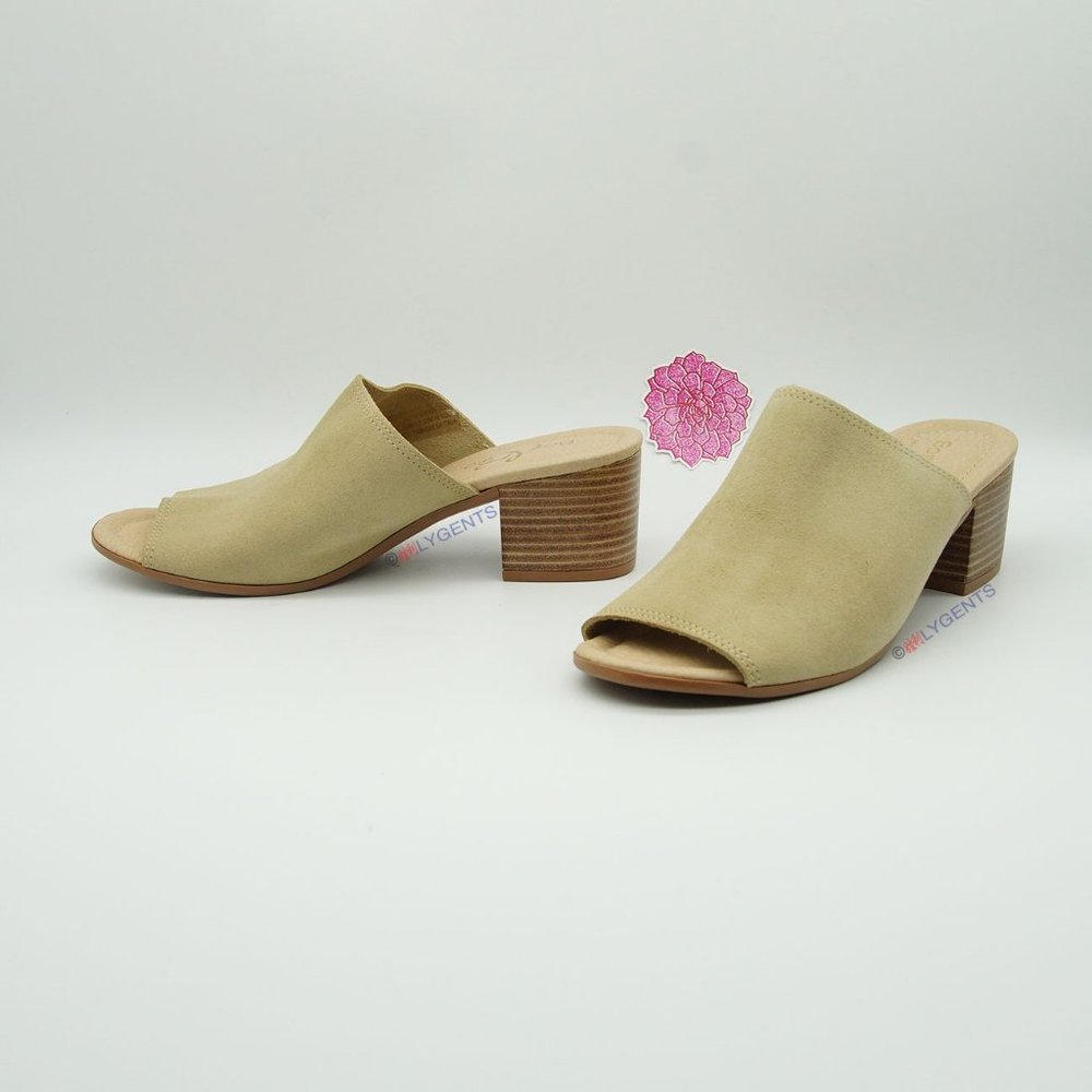Bos. & Co. Brown 7 Mule NEW